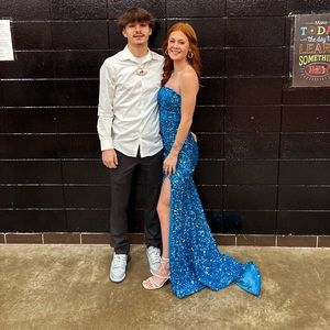 Blue prom dress